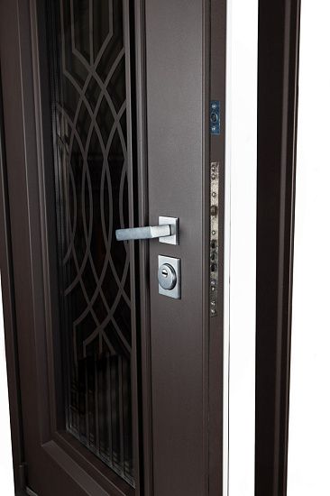 Входная дверь  